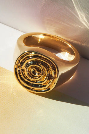 Rosette Coil Signet Ring - Gold