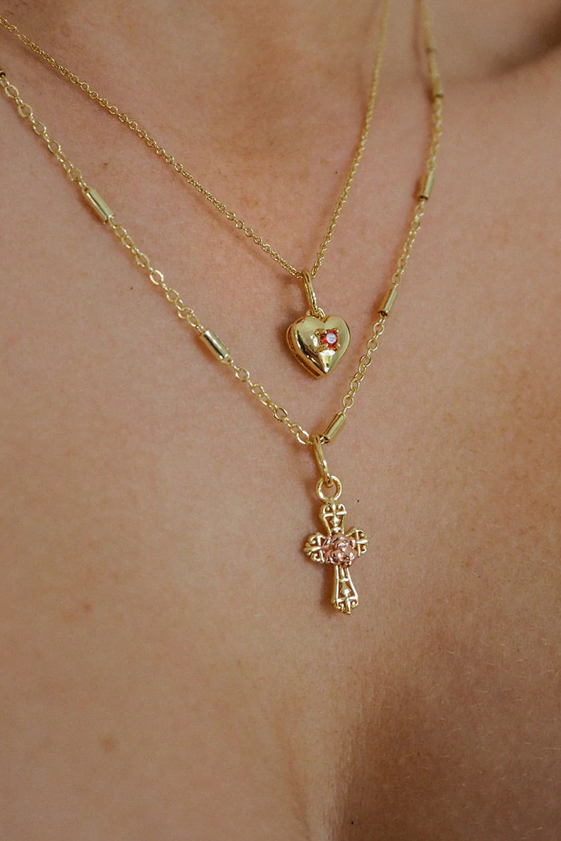 The Cross My Heart Charm Necklace - Gold